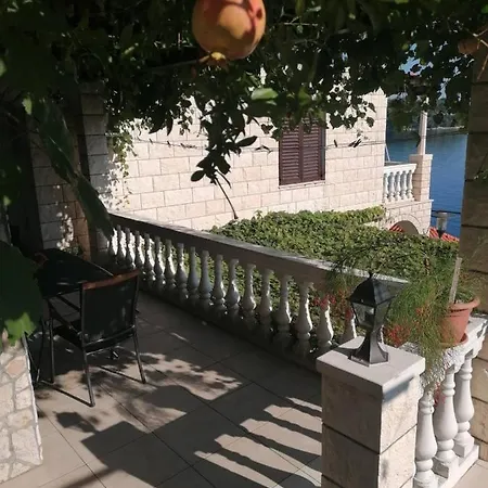 Apartment Family Sobra